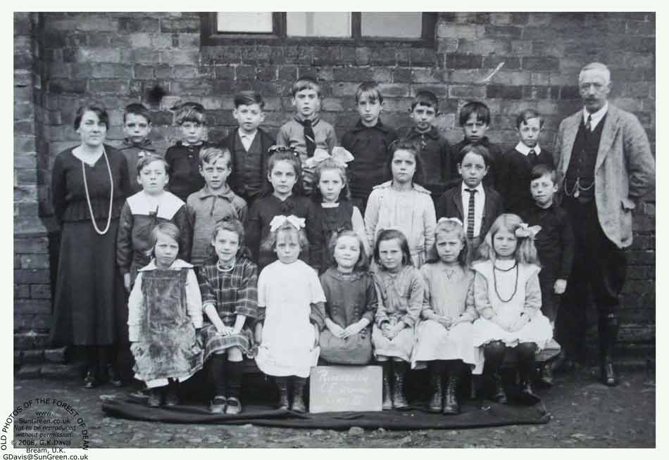 Ruardean School 1020s