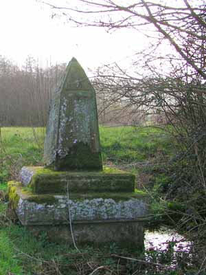 Gosling Memorial (23k)