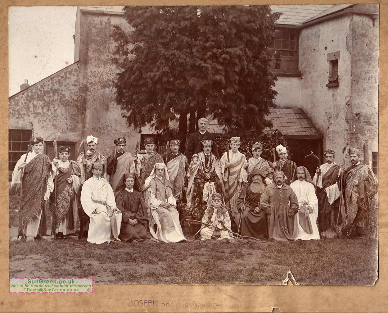 A photo of participants in Joseph and his Brethren