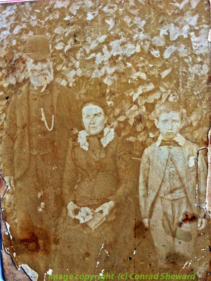 A photo of Gaffer Davis of Ruspidge and his wife.