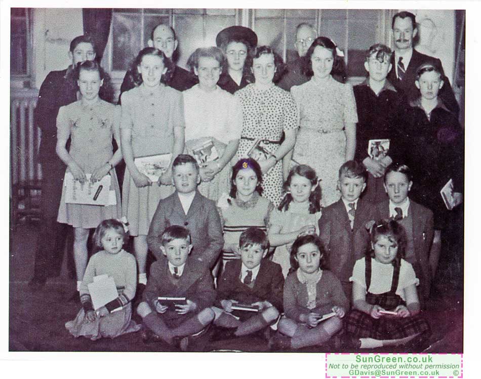An old photo of pupils at Yorkley School in 1948
