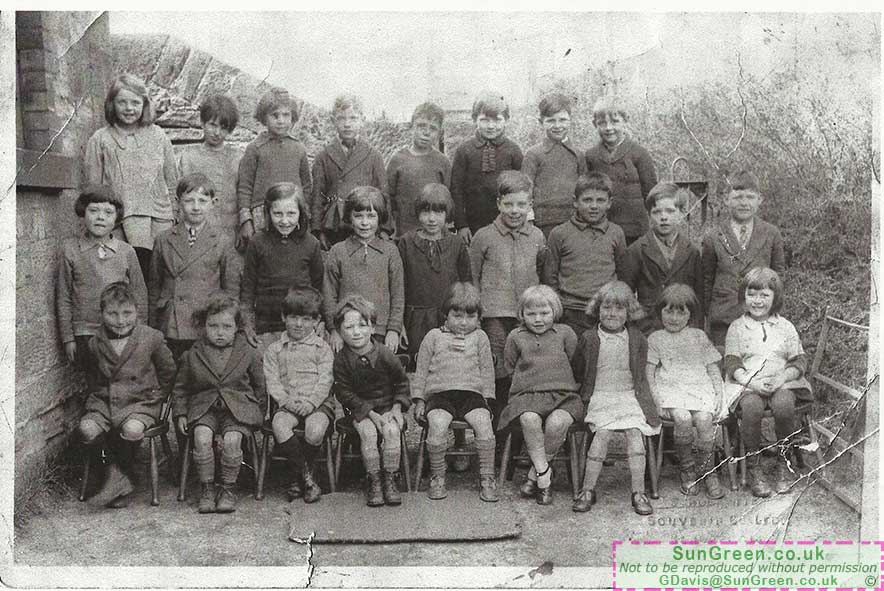 An old photo from 1931 of St Johns School, Coleford